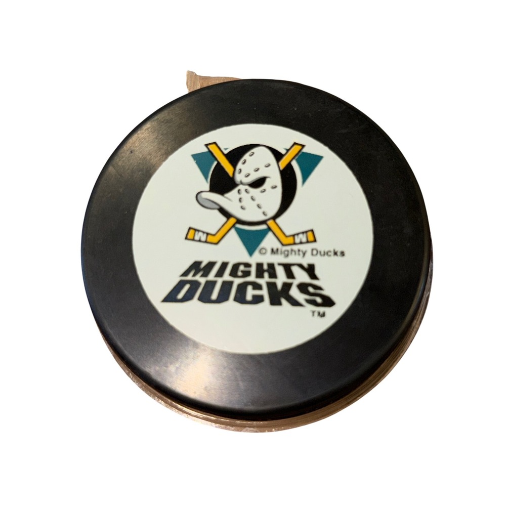 In Glas Co Mighty Ducks Hockey Puck Unisex OS Black Excellent Vintage NHL Logo